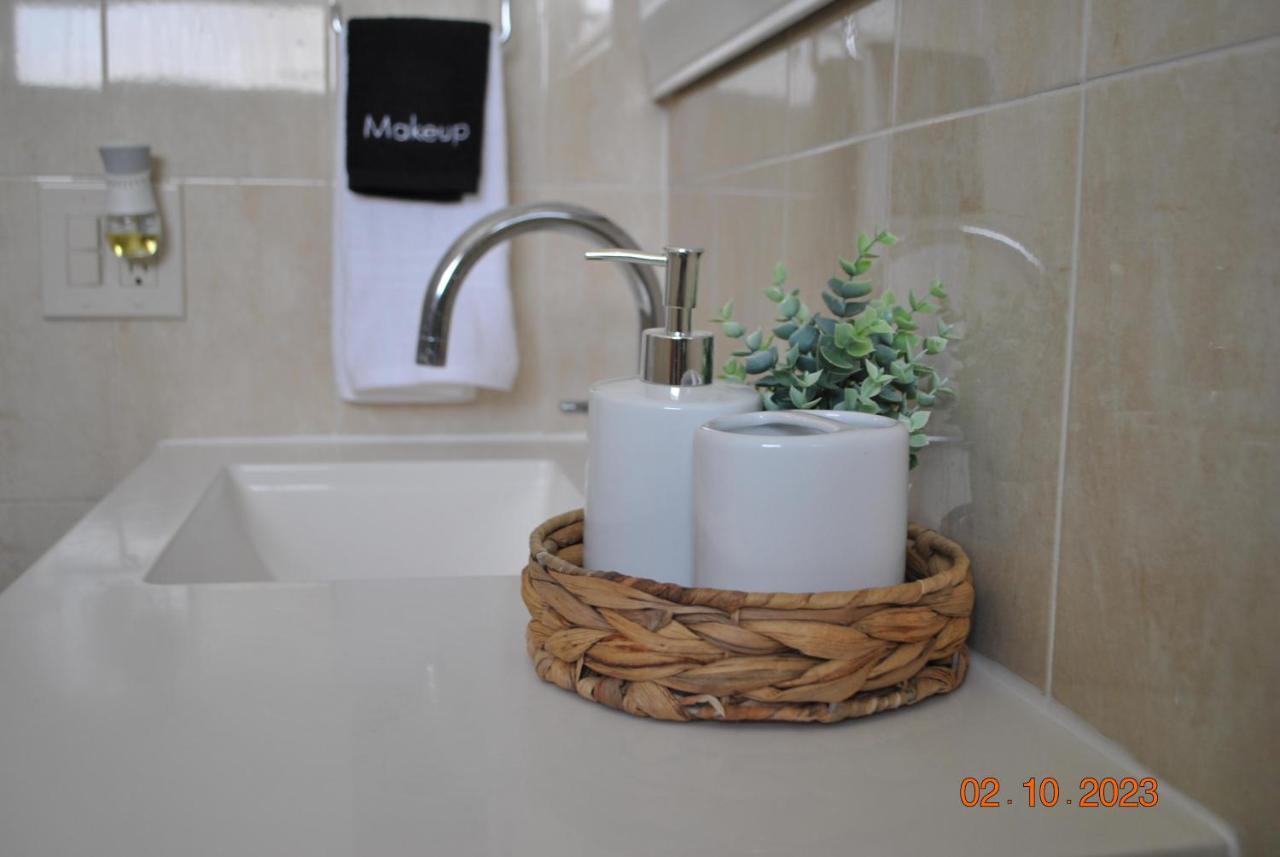 Apartamento Sleeps 8, Havana Nights In