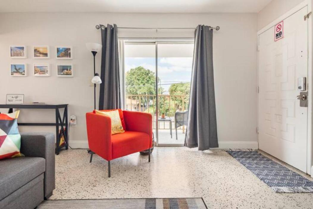 Sleeps 8, Havana Nights In Apartamento
